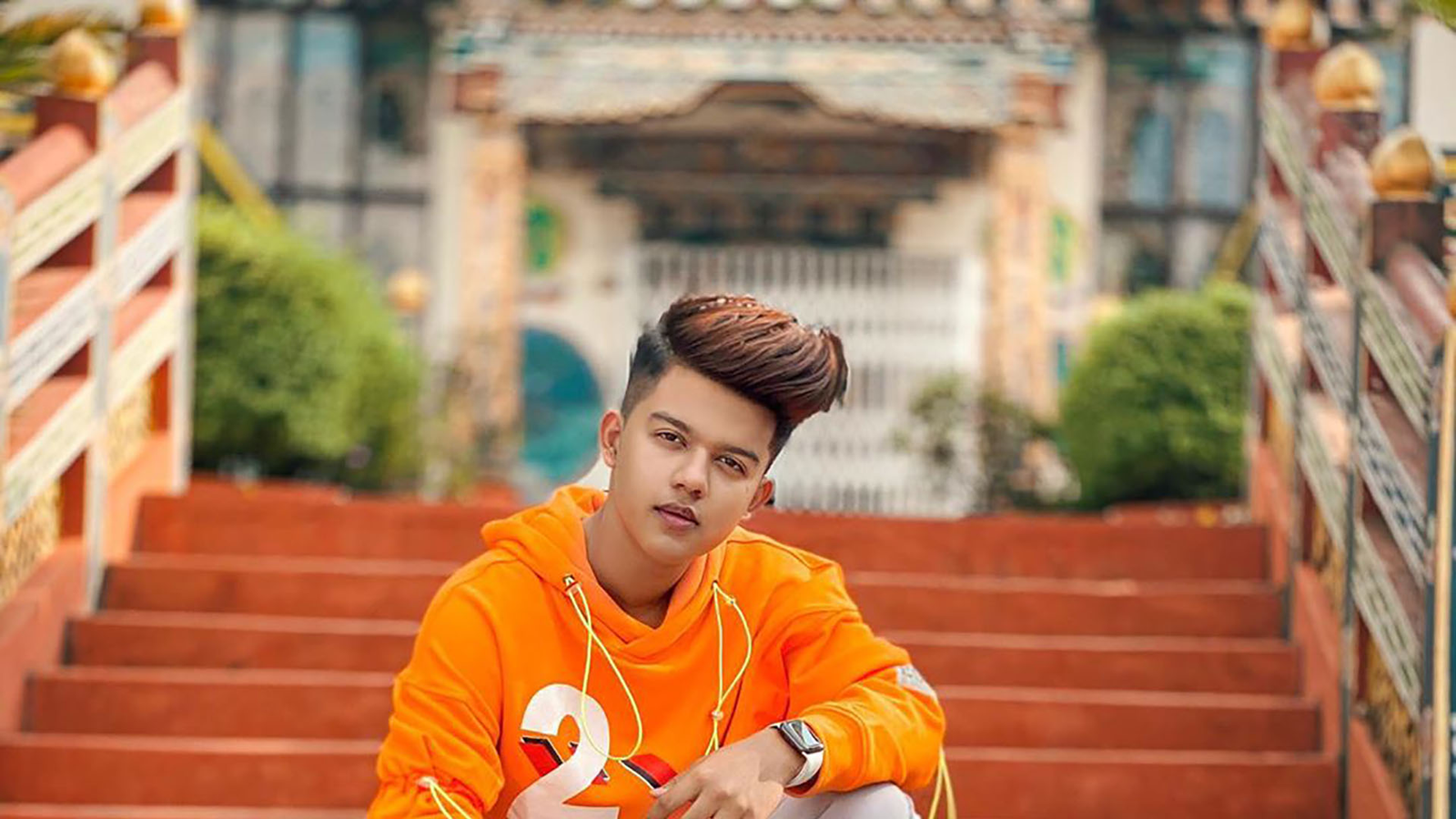 Riyaz Aly? Real Height